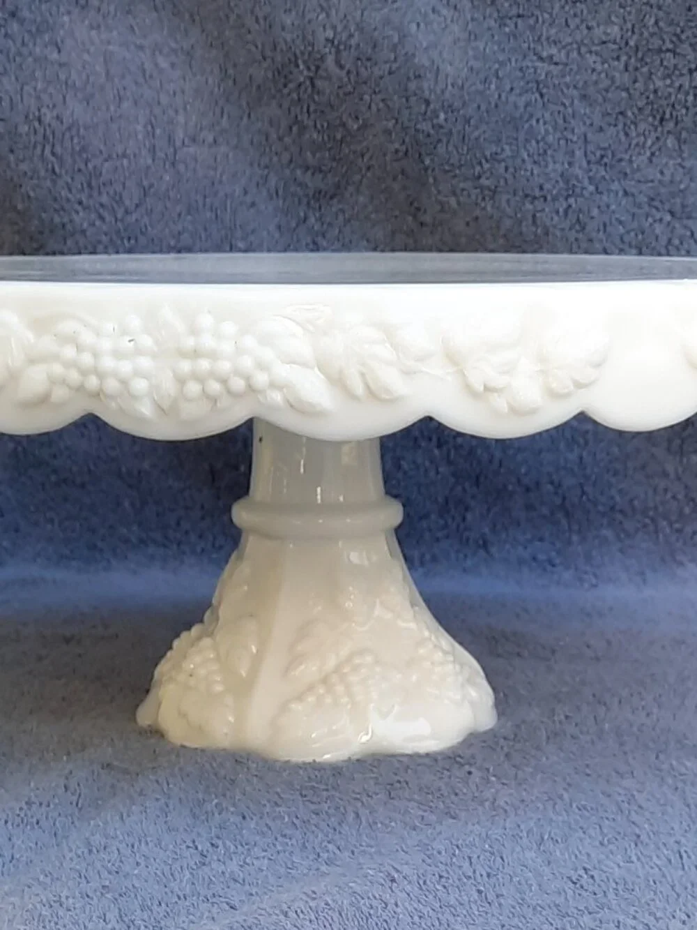Vintage Westmoreland Milk Glass Cake Stand Paneled Grape Pattern Pedestal 11.5